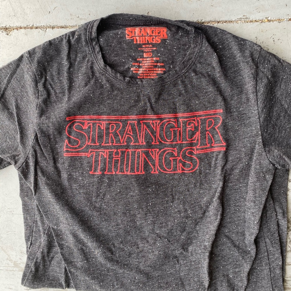 💜LOWEST PRICE💜 Stranger Things tee, size medium